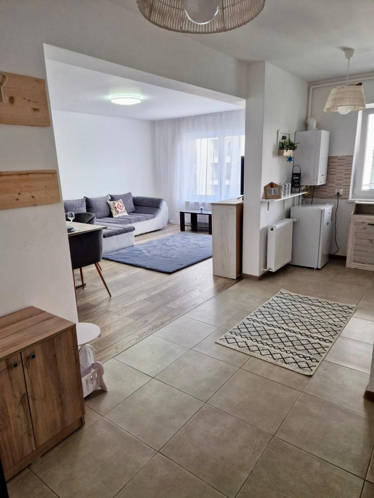 Jad - Comfortable - Apartments - Coresi Brasov Exterior photo